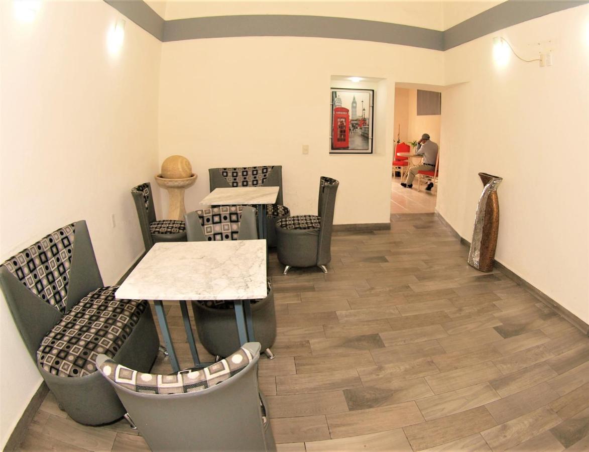 Hotel Jorge Alejandro Guadalajara Extérieur photo