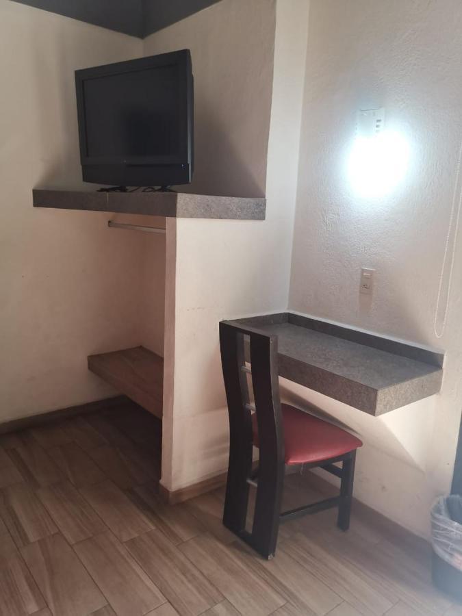 Hotel Jorge Alejandro Guadalajara Extérieur photo