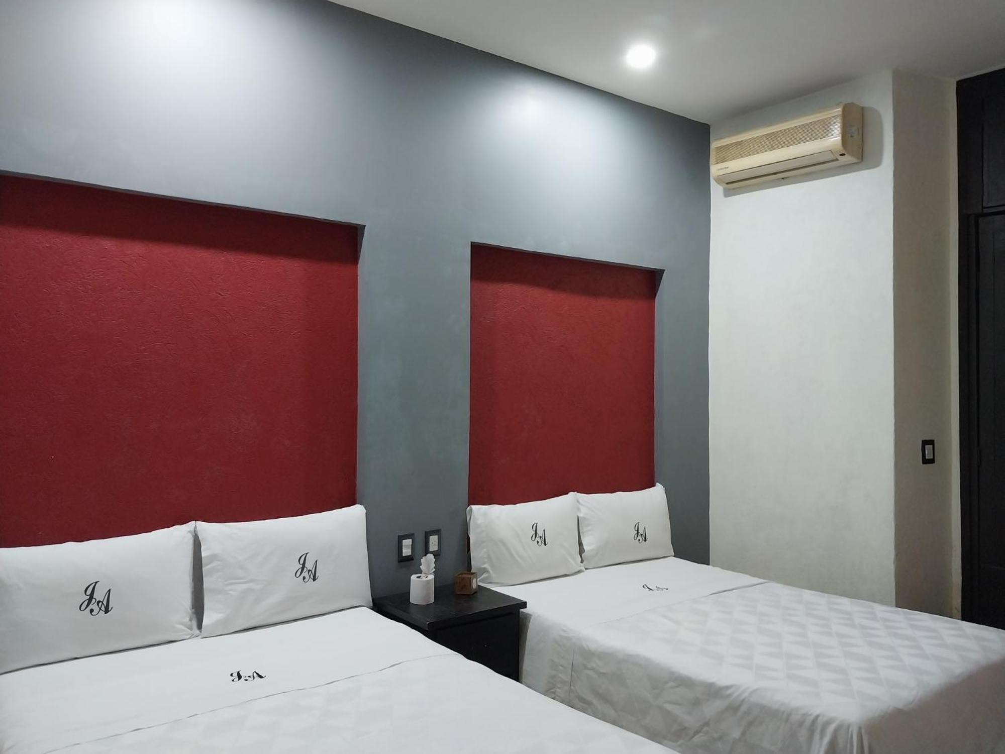 Hotel Jorge Alejandro Guadalajara Extérieur photo